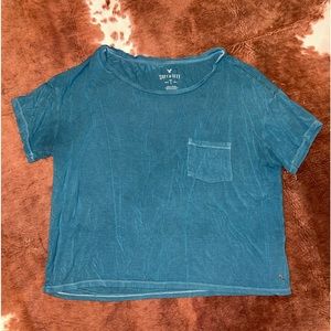 American Eagle short sleeve tee, size M.